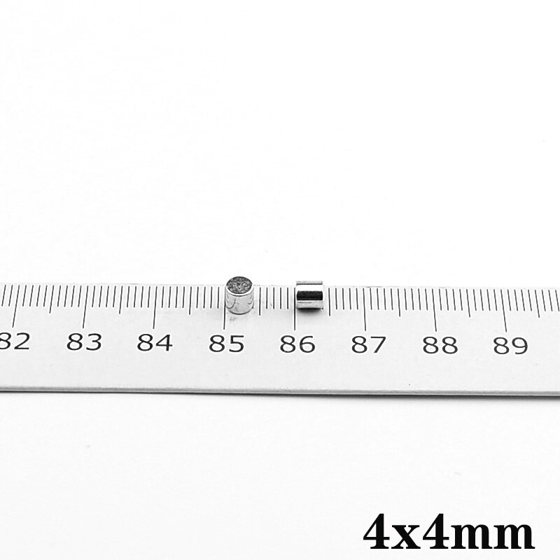 30 ~ 1000 stücke 4x4mm Mini Kleine Runde Magnete N35 Neodym Magnet Rabatt Durchmesser 4x4mm dauerhaft NdFeB Starke Starke Magneten 4*4mm