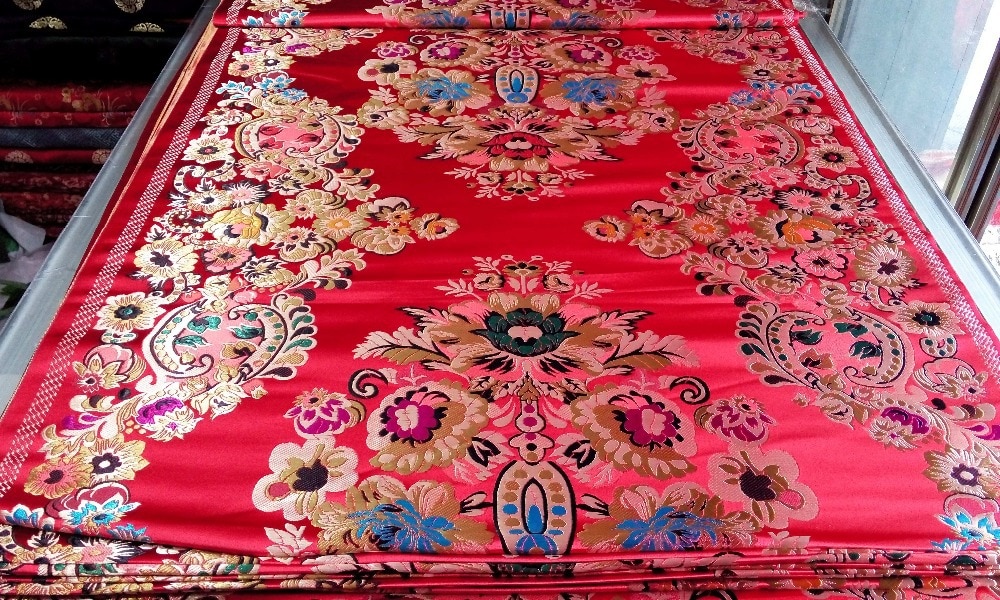 chinese traditional 75CM Polyester fabric silk brocade cheongsam red back with big Positioned red gold green blue white pattern