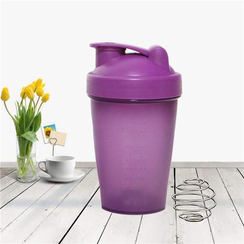Sport Shaker Bottle 400ML Whey Protein Powder Mixing Bottle Sport Fitness Gym Shaker Outdoor Portable Plastic Drink Bottle: Purple