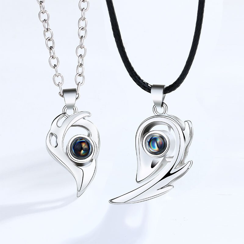 Trendy 2 Pcs/Set I Love You Projection Magnet Couple Pendants Necklace Choker Sun Moon Hearts Chain Lover Women Jewelry Collar