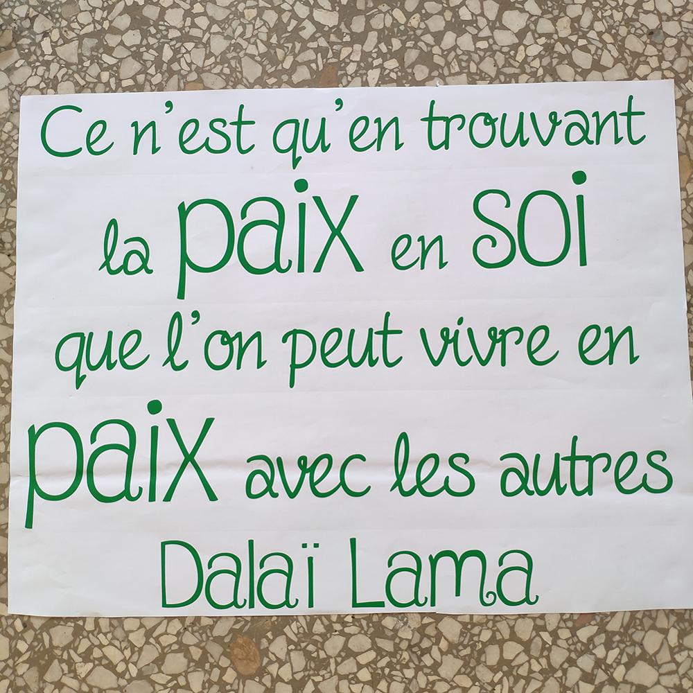 Dalai Lama-autocollant mural classique avec citation française, autocollants pour salon et bureau