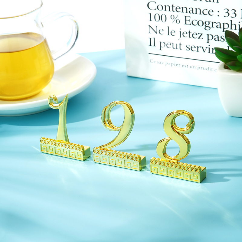 1pc 3d Ziffern tür Plakette geprägte Tür nummer selbst klebende Hausnummer für Wohnung Hotel Heimat Briefkasten Etikett draussen #0-9