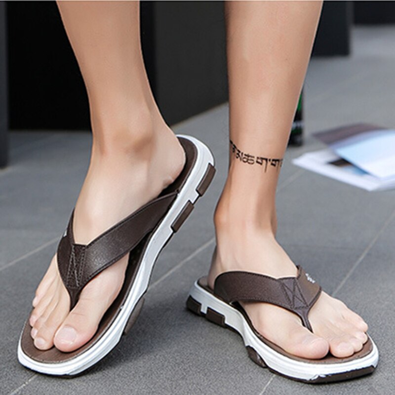 Mannen Slippers Zomer Strand Schoenen Mannelijke Slides Licht Antislip Flip Flops Solid Casual Slippers Outdoor Indoor Sandalen Man slippers
