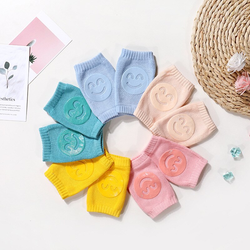 Coudières/genouillères antidérapantes pour enfant, pour garçon ou fille, accessoires de protection des coudes et des genoux pour bébé et nourrissons unisexe, avec une forme de sourire, pour la sécurité, chauffe-jambes