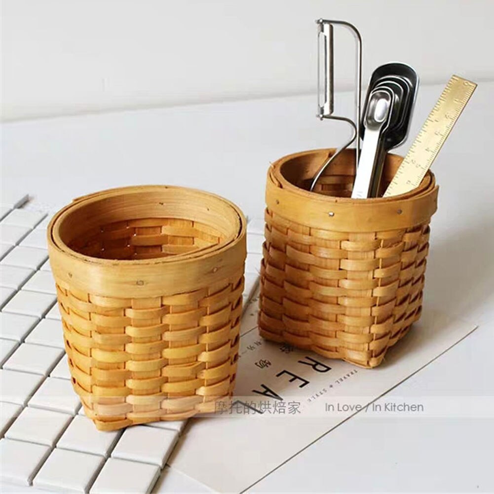 Pen Holder Hand-Woven Wood Pen Pencil Storage Box Desk Pen Cup Organizer for Small Objects