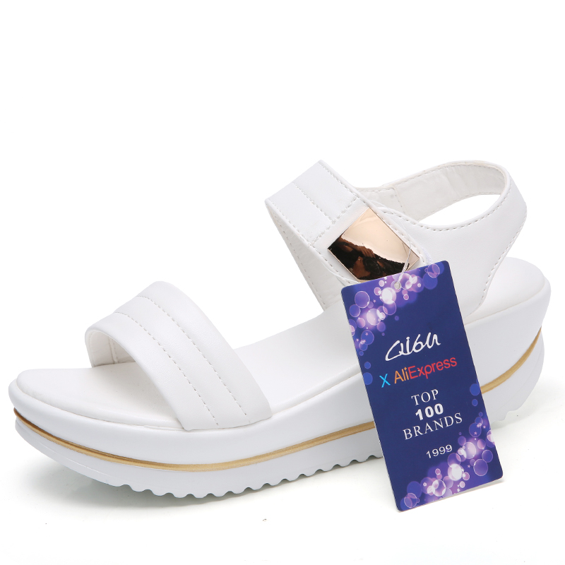 Grote Brand VERKOOP Zomer Vrouwen Sandalen platform hak Lederen metalen Zachte comfortabele Wig schoenen dames casual sandalen wit