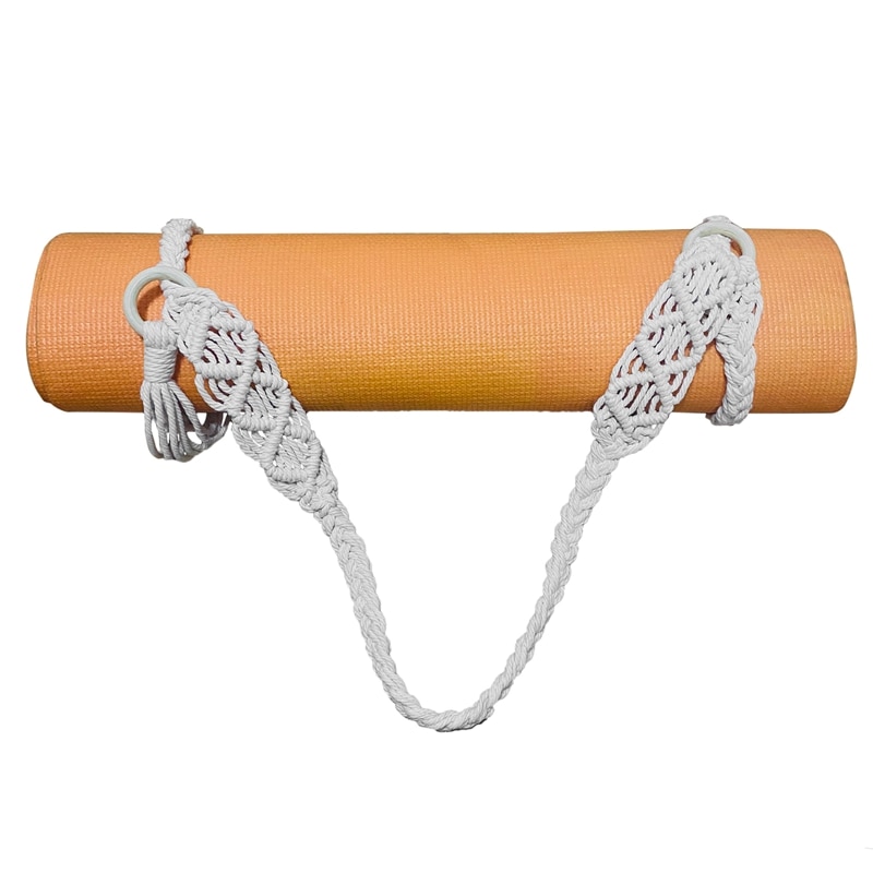 Handgefertigter, verstellbarer schultergurt aus boho-häkel-makramee für yogamatten, geeignet für yoga, pilates und fitness.