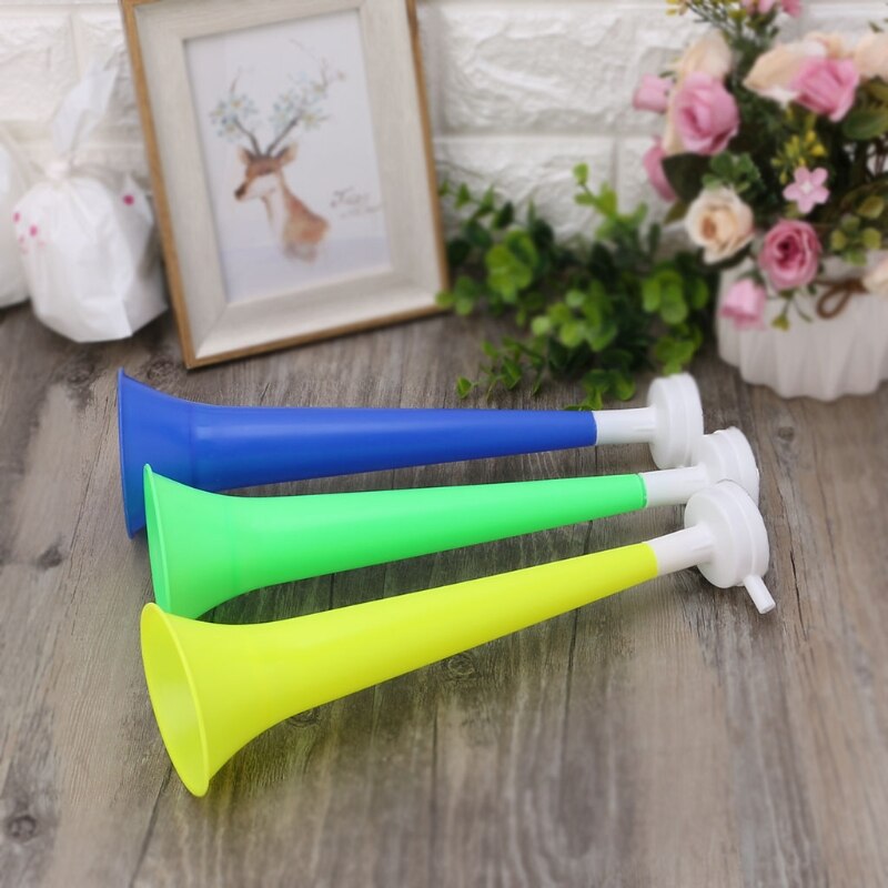 Bocina de plástico para animar a los fanáticos de los juegos de fútbol, accesorios de animadoras, Trompeta de chico vuvuvuzela