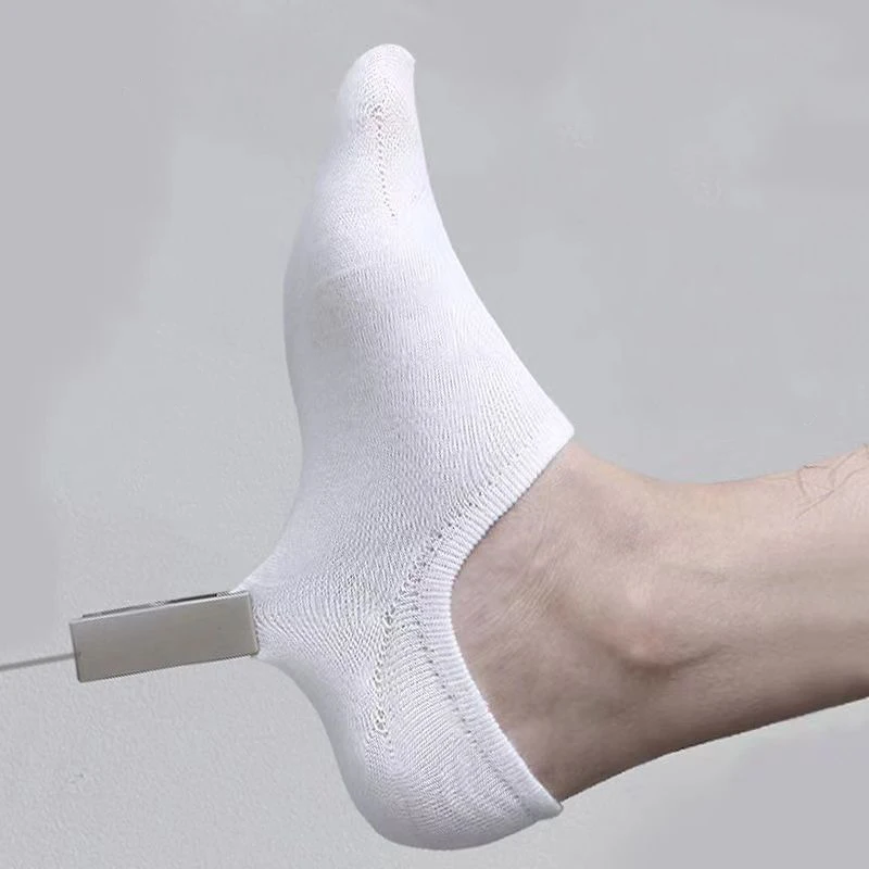 Calcetines de corte bajo para hombre, medias transpirables de color blanco y negro, antideslizantes, informales, deportivas, de negocios, 2 a 10 pares