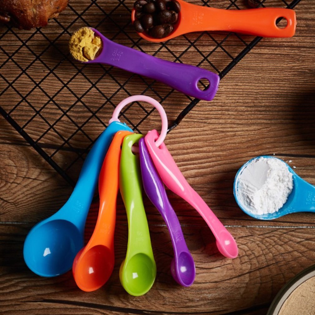 5 pz/set in plastica colorata cucina misurini manico ergonomico zucchero torta cottura cucchiaio famiglia misurino