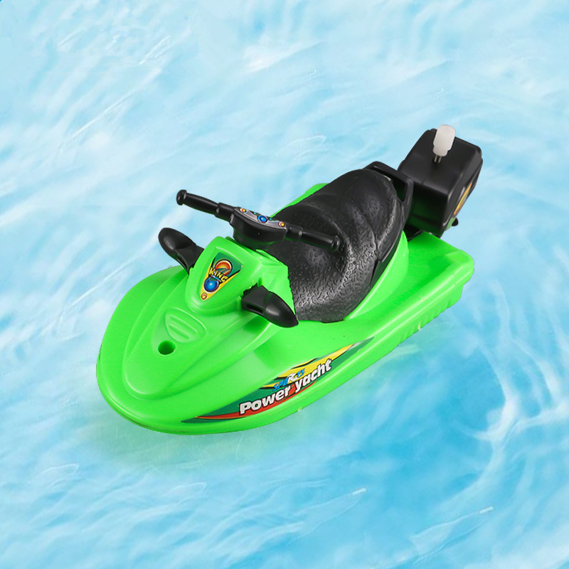 1pc- speed båd skib wind up legetøj flyde i vand børn legetøj klassisk urværk legetøj sommer brusebad legetøj til børn drenge: D-tilfældig farve