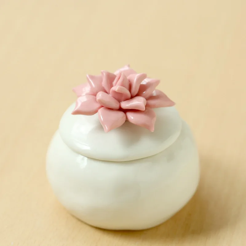 Velas aromáticas de flor de cerezo de soja de lujo, decoración de tarro de fragancia de cerámica de flores pintadas a mano Ins de estilo europeo: cameo