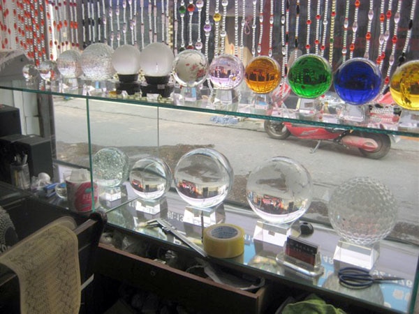 Kunstig krystalkugle 60/80/100mm helbredende glas krystalkugle dekorere ornamenter kinesisk feng shui krystalkugle