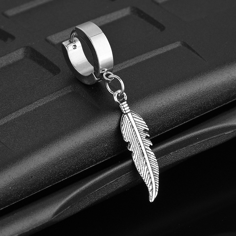 Pendientes con colgante de pluma Simple para hombre y mujer, aretes de acero inoxidable, accesorios de joyería para oreja con personalidad, 2 uds.