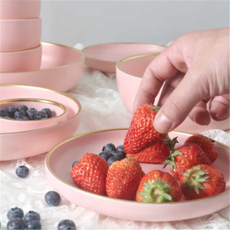 Massiv lyserød keramisk plade gylden kant maleri porcelæn skål plade ske servise sæt vestlig bøf bakke snack retter plade