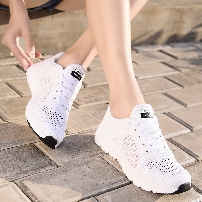 Vrouwelijke tennisschoenen met platform voor dames, stijlvolle tennisschoenen, witte tennisschoenen voor dames, outdoor sportschoenen voor dames