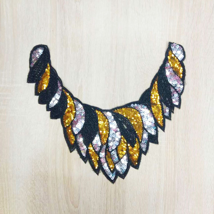 Yulakes Hals Kanten Kraag Met Driedimensionale Bloemen en Imitatie Parel - Borduurwerk DIY Tule Kraag Decoratie Voor Kleding (B