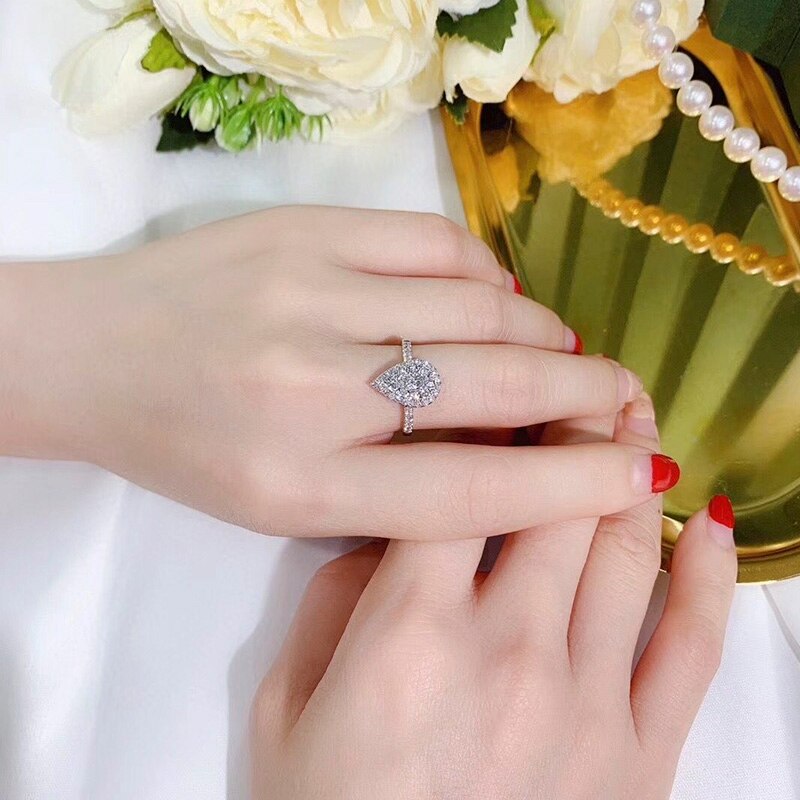Huitan Weibliche Ring Träne Geformt mit Zirkonia Bling Bling Braut Hochzeit Zeremonie Party Ringe Engagement Schmuck