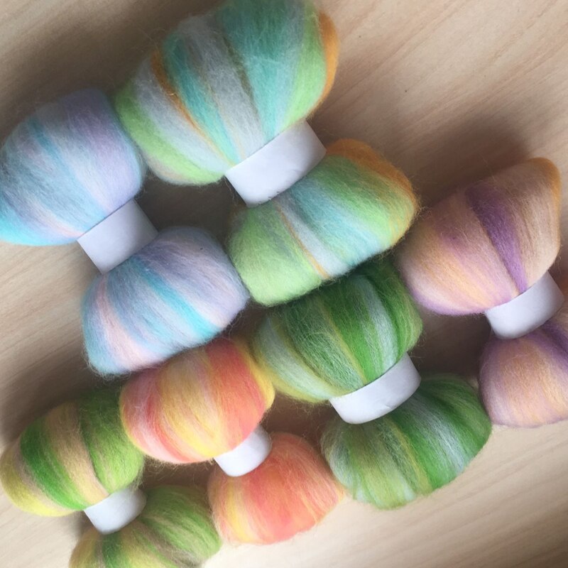 WFPFBEC-lana para fieltro peinado, 100% de lana merina, para costura, conjunto de bricolaje, 10g/bolsa, 6 colores, 70S