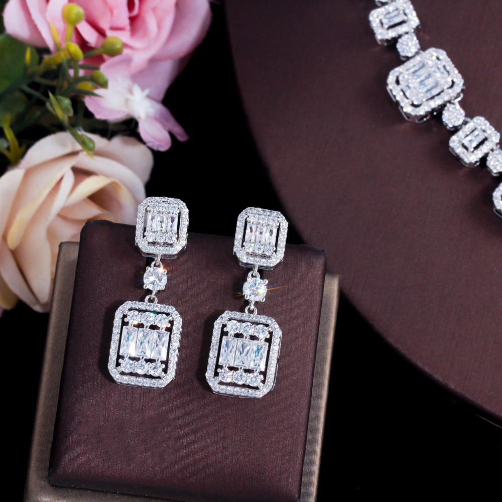 Cwwzirconi di lusso con zirconi cubici africani pavimenta Set di gioielli da sposa Color oro bianco per accessori per abiti da festa da donna T548