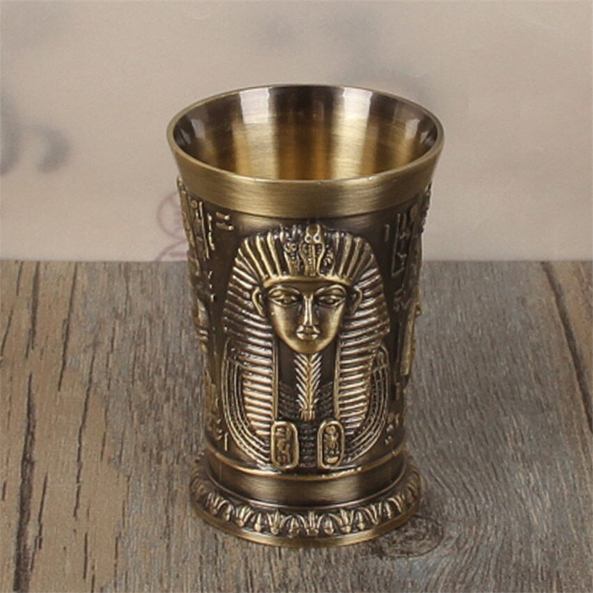 Retro Antigo Egito Metal Tiro copo de Vidro Home Bar Cocktail Licor Copo De Cobre Curto Copos de Vinho Do Faraó Ramsés Cleópatra RA Deus