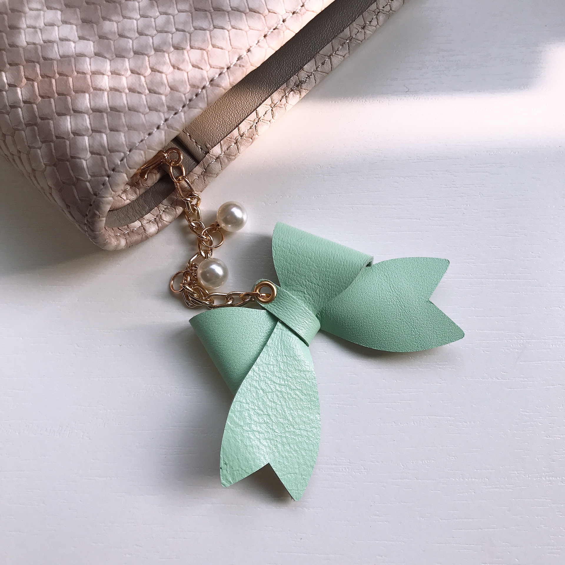 Pendentif en peau d&#39;agneau avec nœud papillon en perle, pour Journal, carnet de notes, décoration douce, accessoires mignons pour planificateur