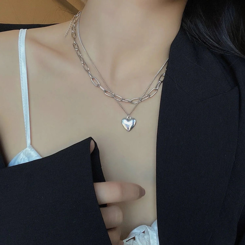Collar con colgante de corazón de amor para mujeres y hombres, gargantilla de cadena fina de Simple con personalidad, joyería: Color dorado