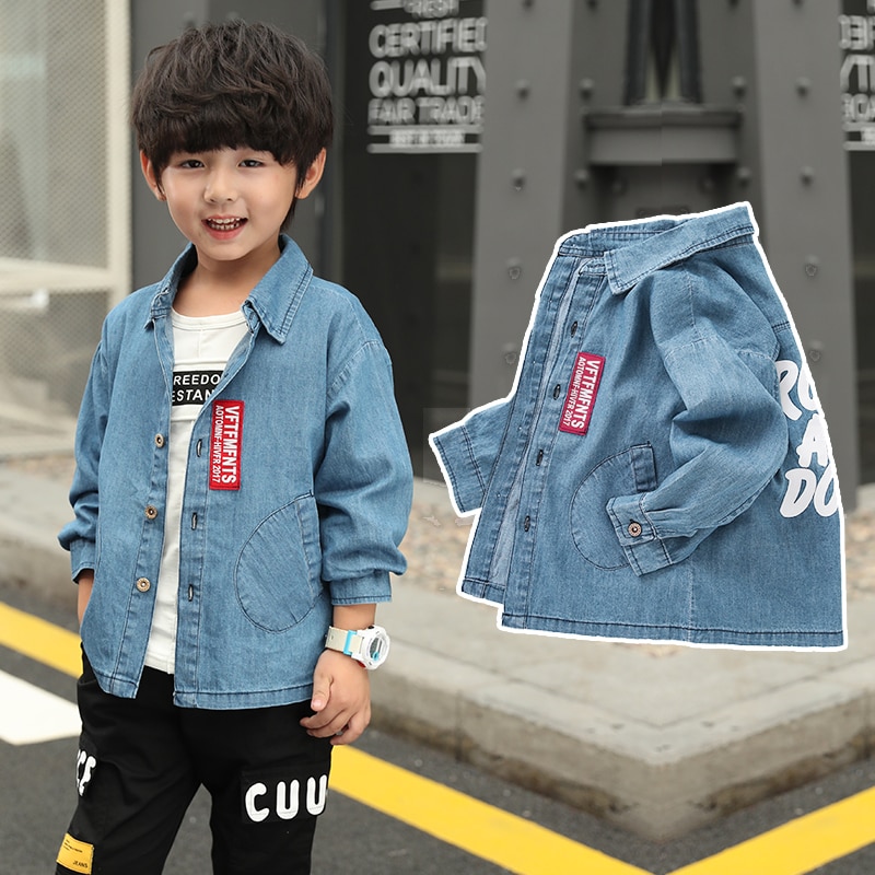 Ins baby drenge denim skjorte bomuld 3-13 år gamle langærmede skjorter børnetøj børnetøj trykt bogstav denim jakke