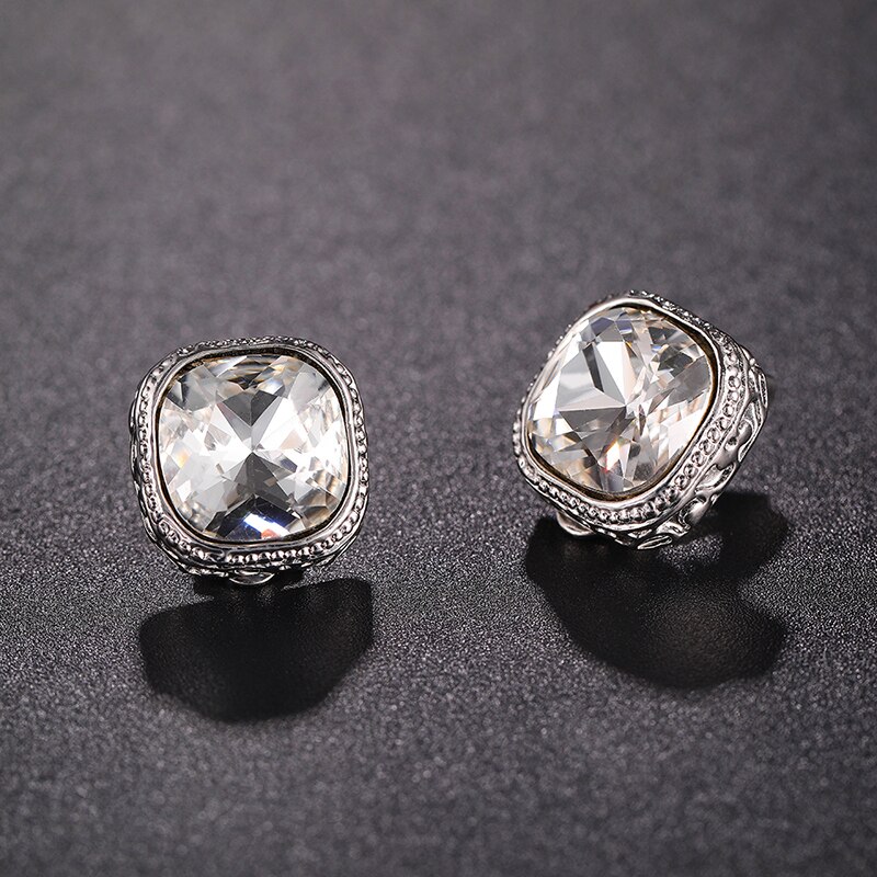 Luxe Vrouwelijke Kristal Strass Clip Op Oorbellen Eenvoudige Vierkante Goud Geen Doorstoken Oor Clips Voor Vrouwen Oorbellen Sieraden