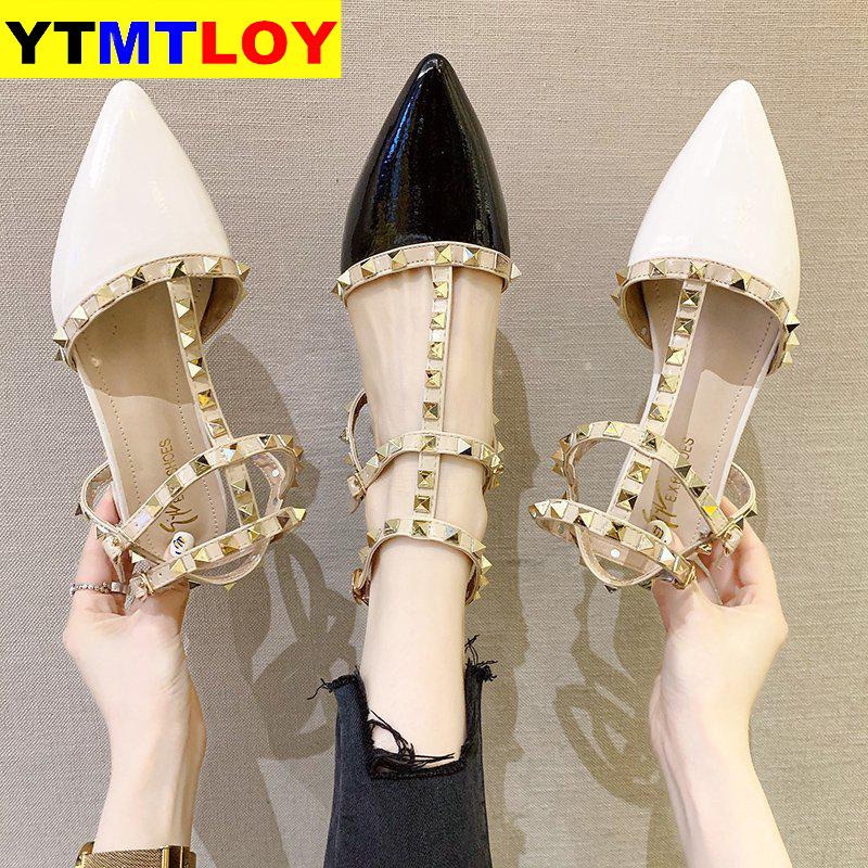 Summer Women Sandals T Strap Rivets Sandal Patent Leather Dress Shoes White Wedding Shoes Flat Sandal