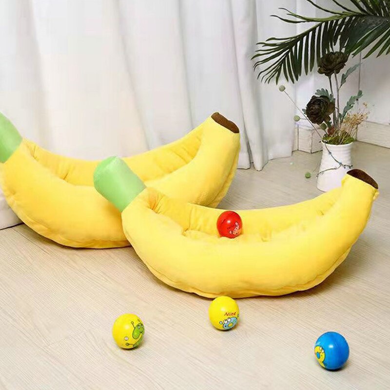 Cama con forma de plátano para mascotas, cojín suave de felpa, cálido y duradero, cesta portátil para mascotas, perrera, accesorios para gatos