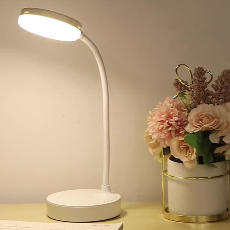3LED-oogbeschermingsmodi Bureaulamp Oplaadbaar Opvouwbaar Creatief Slaapkamer Nachtkastje Bureau Lezen Nachtlampje Tafellamp
