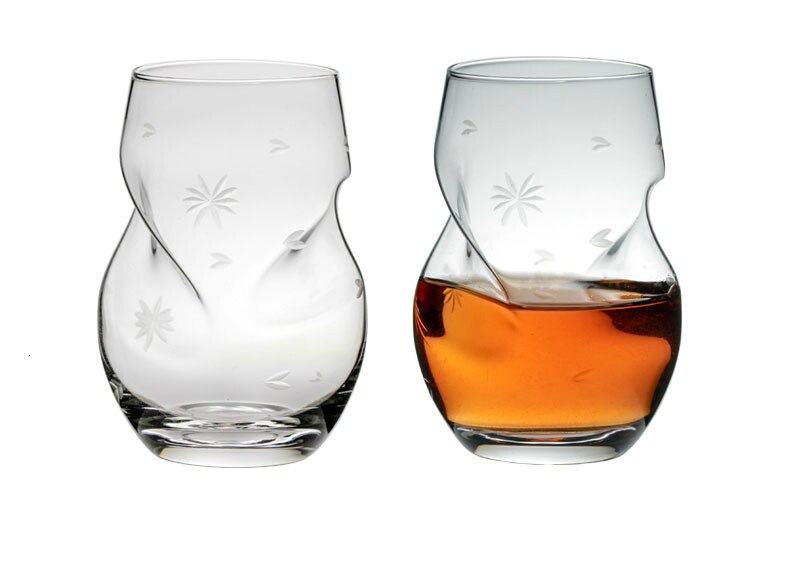 endelig fantasy spiral Kunst brandy snifters uregelmessig verre whisky glass chivas whisky tumbler rødvin drikkekopp sjarm: 2 stk utskårne blomster