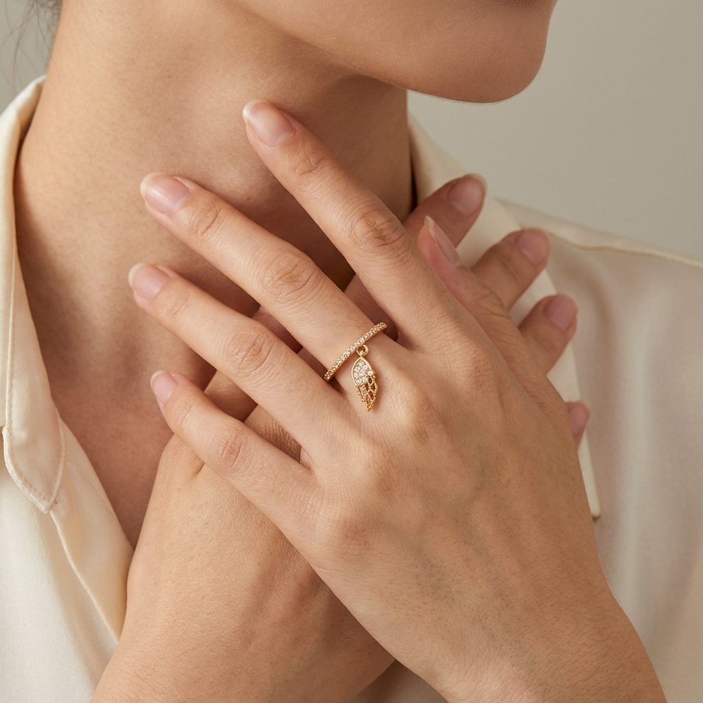 Boho Feather Dangle Brass Ring for Women Dainty Sparkling Zirconia Charm Finger Jewelry Minimalist Free Spirit Daily Accessories
