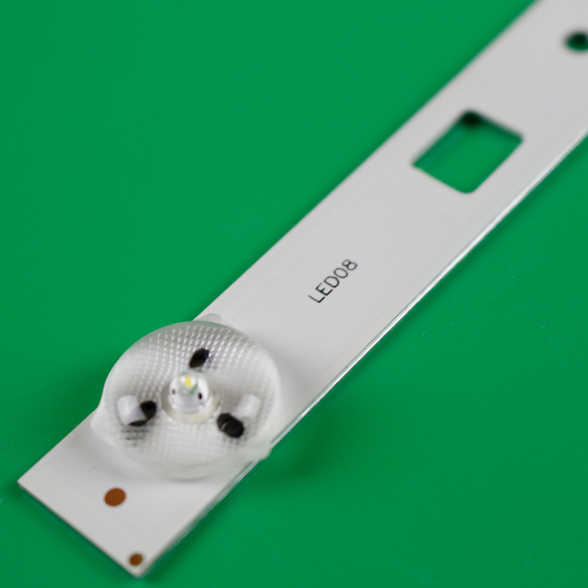 Pasek podświetlający doprowadziło 8 lampy robić telewizora sony 32 " kdl -32 rd 303 kdl -32 r 303c kdl -32 r 303b 1-889-675-12 jest4 s 320 dno 01 lm41-00091j