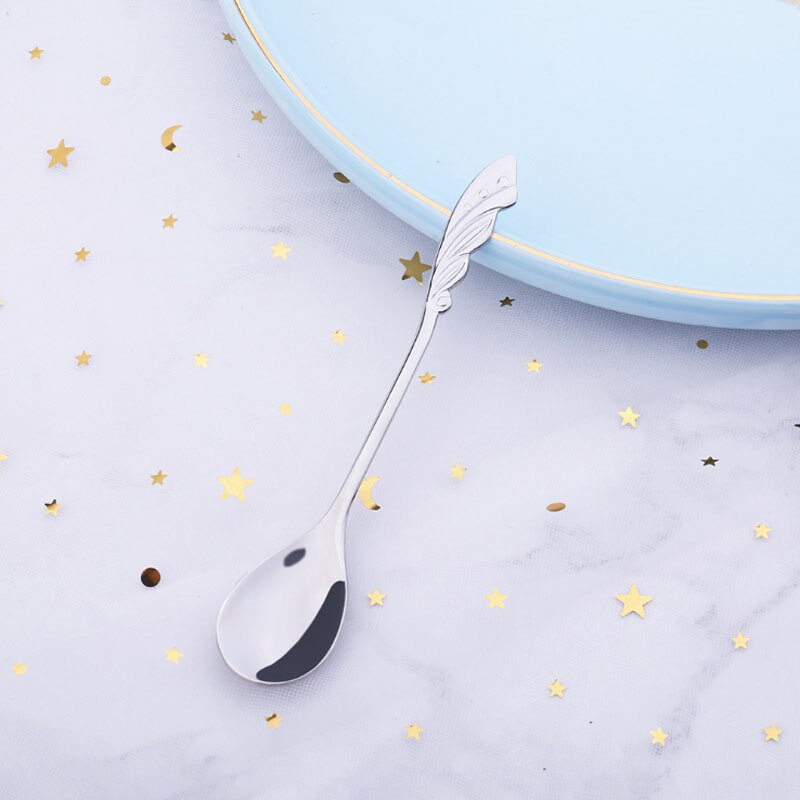 Japanese-style stainless steel coffee spoon dessert series set home kitchen rose four-leaf clover cartoon spoon: Silver wings