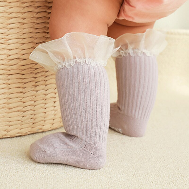 Chaussettes en dentelle à volants pour -né, mignonnes, de couleur unie, antidérapantes, pour bébé fille, pour enfant en bas âge, collection printemps et automne