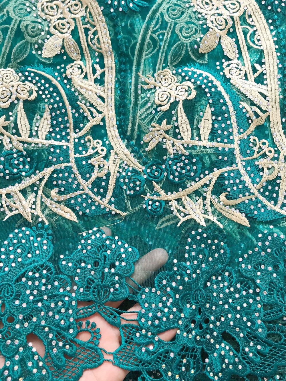 Fransk blondestof med tunge sten nigrian blondestoffer guipure dentelle tissu strass perle schweizisk blondestof 5 yard/parti 5800