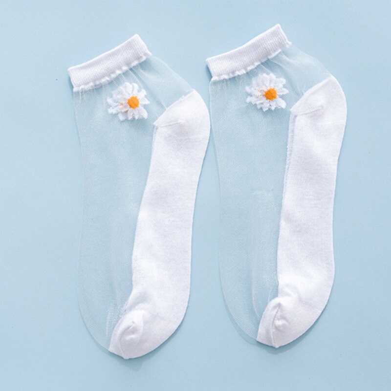 Women Summer Ultrathin Ankle Socks Transparent Daisy Embroidery Lace Silk Elastic Socks Cute Girls Short Socks: White