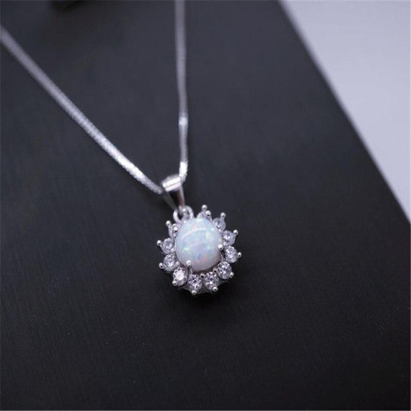 Exquisite luxury round white pendant necklace inlay glamour lady wedding jewelry