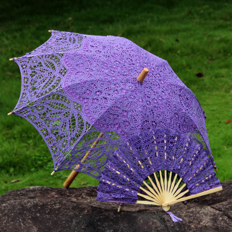 Fabrik Handgemachte Verschiedenen Größen Prom Hochzeit Braut Spitze Regenschirm Fan Sonnenschirm Latte-Burg Spitze Sonnenschirm und Fan einstellen: A0104 Violett