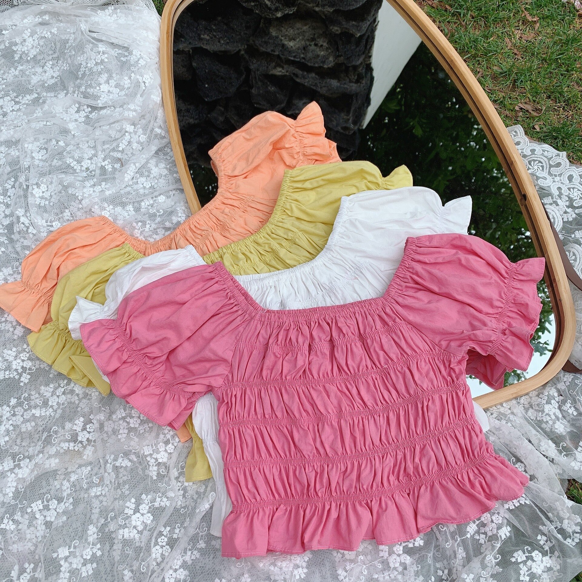 Baumwolle Puff Ärmel Falten Kurzarm Baby Hemd Sommer 4 Farbe Kleinkind Mädchen Kleidung Niedlichen Rüschen Unten freundlicher Alle Spiel Spitzen