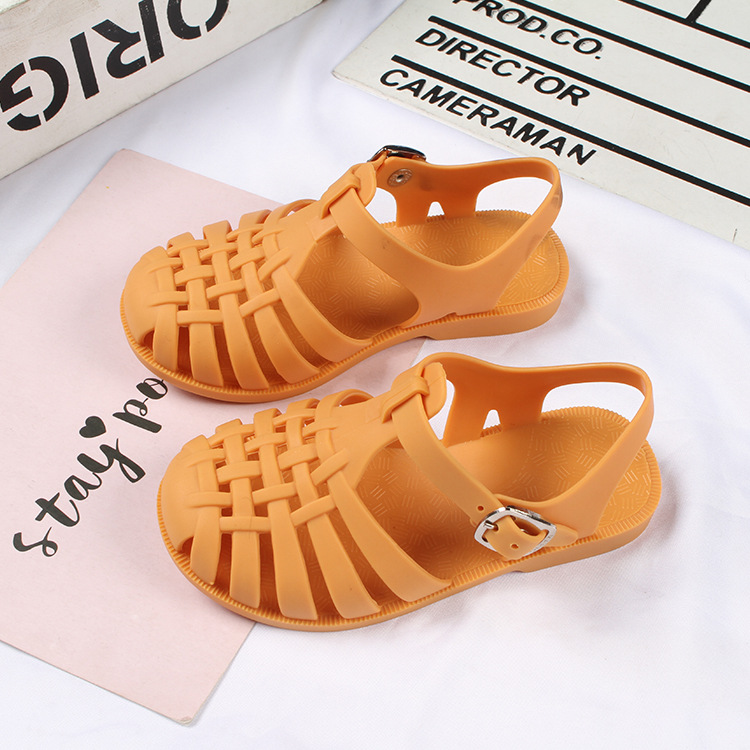 FGUUTYM Mode licht op LED babyschoenen casual kinderschoenen meisjes sandalen zachte zool kinderen strandschoenen kinderschoenen zomer jongens, groen, 27.5 EU