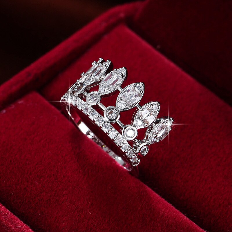 Ring Für Frauen Klar Zirkonia Ring Damen Crown Silber Überzogene Ring Neue Einfache Engagement Charme Für frau