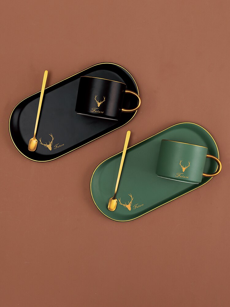 Lujosas tazas de café y platillos de cerámica con borde dorado, juego de cucharas con caja de , té, leche de soja, tazas de desayuno, plato de postre, taza de té