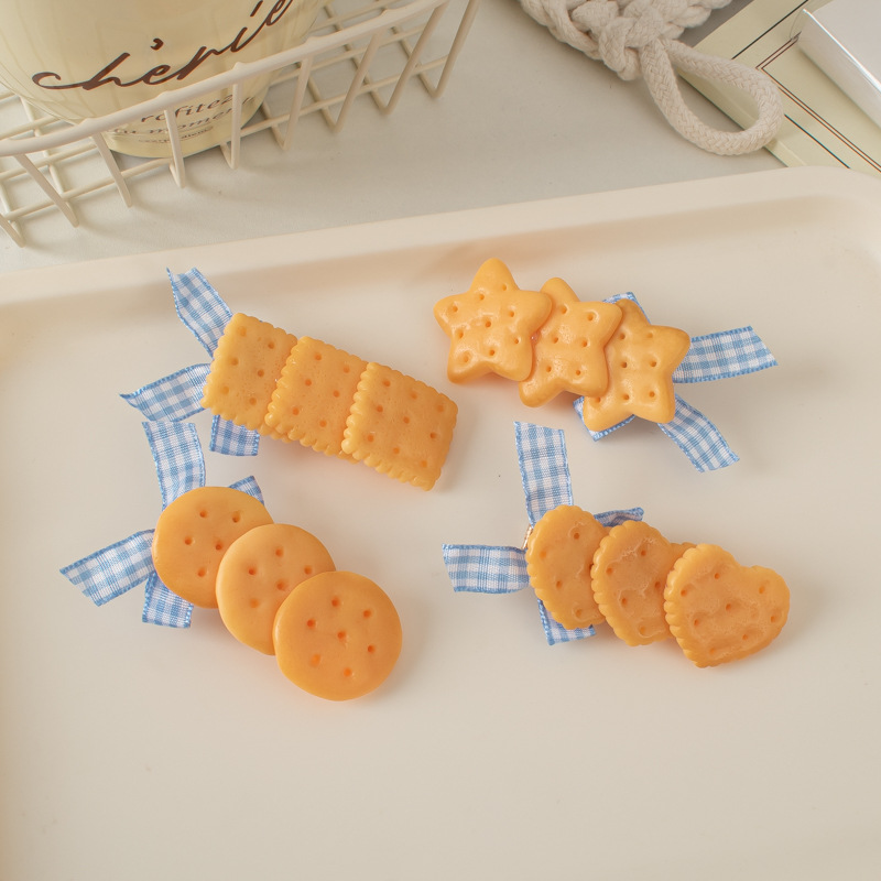 Cute Baking Biscuit Hair Clip Girl's Heart Butterfly Knot Hairpin Clip Hair Clip Korean Edition Fun Simulation Hair Accessories