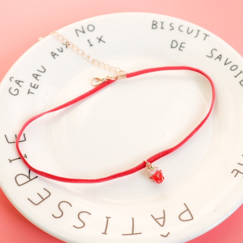 DoreenBeads – collier avec pendentif fraise rouge pour femmes et filles, mignon, ras du cou en velours, sangle de fête, bijoux à la: 1