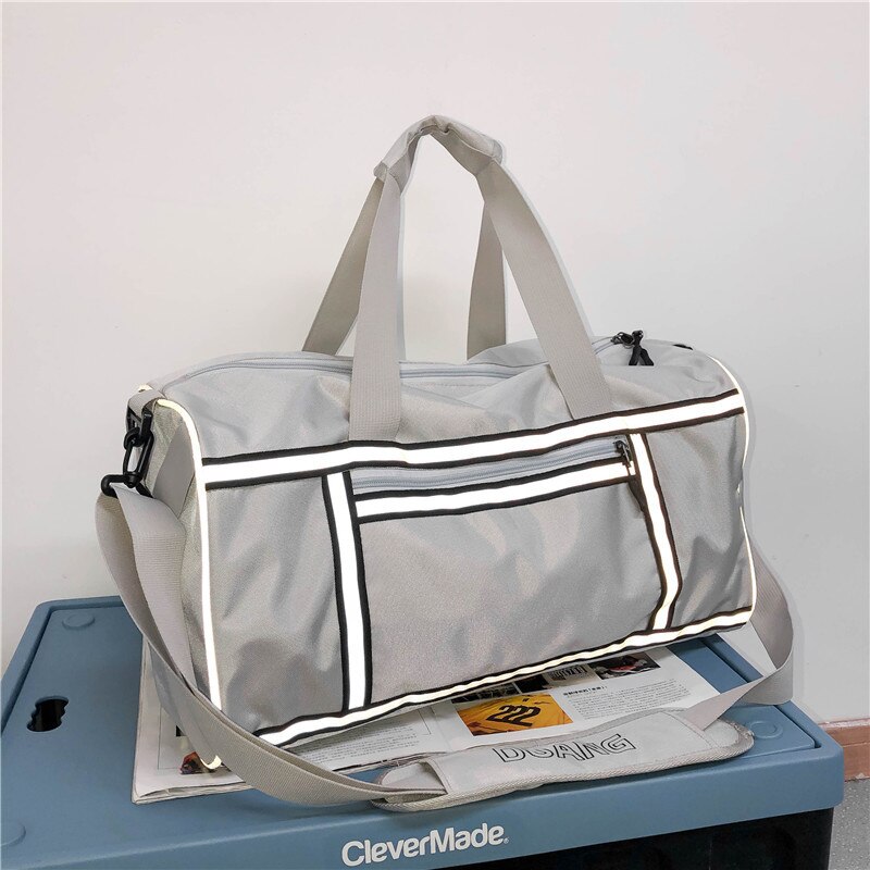Gym Shoulder Bag With Reflective Stripe Dry Wet Separation Packing Organizer Waterproof Nylon Sport Travle Duffel Bags X236A: light gray