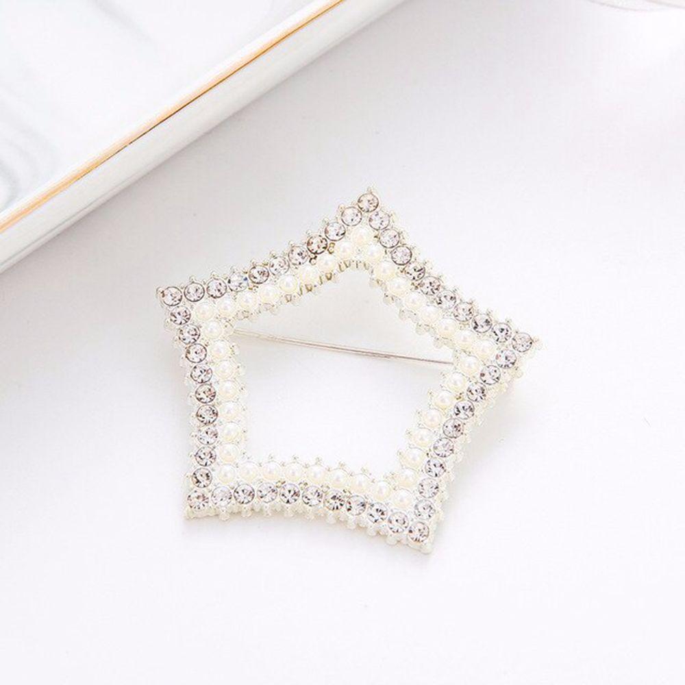 Broche géométrique en forme de papillon pour femme, avec strass, cœur, cerise, Badge, broches, vêtements, bijoux de décoration: D2