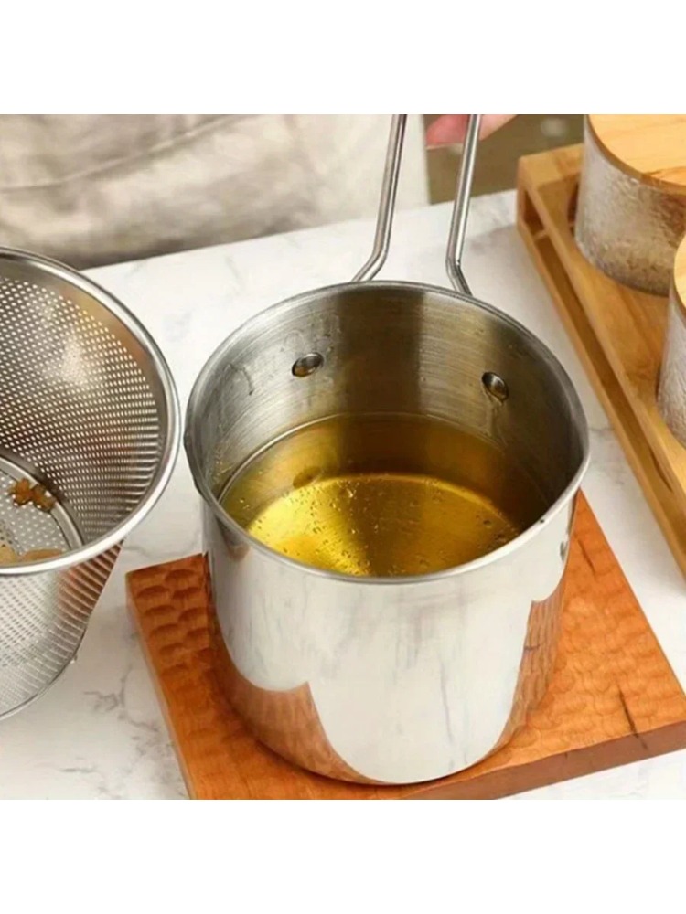stainless steel fryer with French fries and chicken wings, household small oil pot with filter screen, Tianfu Luo pot